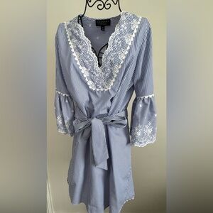 Laundry By Shelli Segal Blue and White Shirt Dress with embroidered Lace Accents